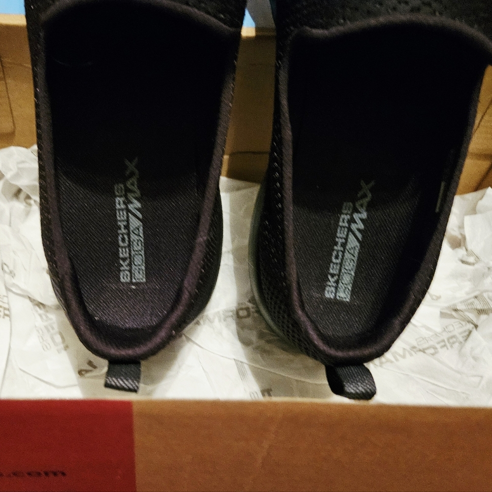 Skechers Womens 10 Black Go Walk Joy Shoes.  Flexable Traction Outer Soles - Picture 11 of 15